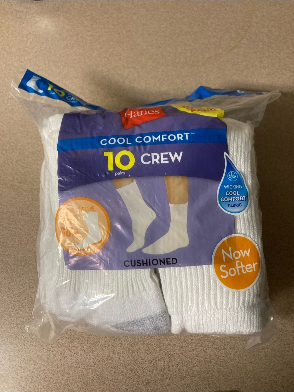 Hanes Cool Comfort 10-Pack White Crew Socks - Cushioned